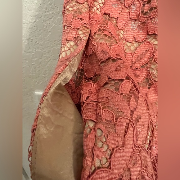 Vince Camuto Lace Dress - Picture 16 of 16